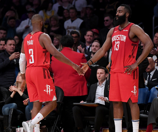 集结日波尔图外线爆发——全明星赛节点到来;气氛紧张;控场能力受关注 集结日波尔图外线爆发——全明星赛节点到来;气氛紧张;控场能力受关注