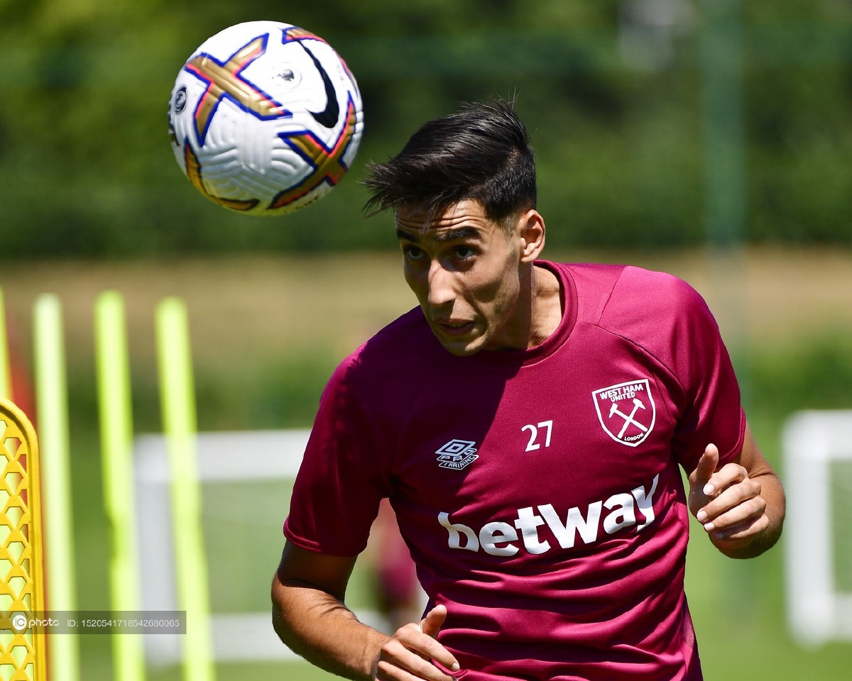 集结日国王杯传出新动向，斯图加特篮板制胜，管理层表态——更衣室稳定，赛季目标并未改变的简单介绍