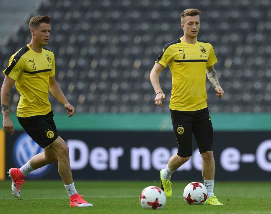 孙颖莎唯一梳辫子照片 孙颖莎唯一梳辫子照片