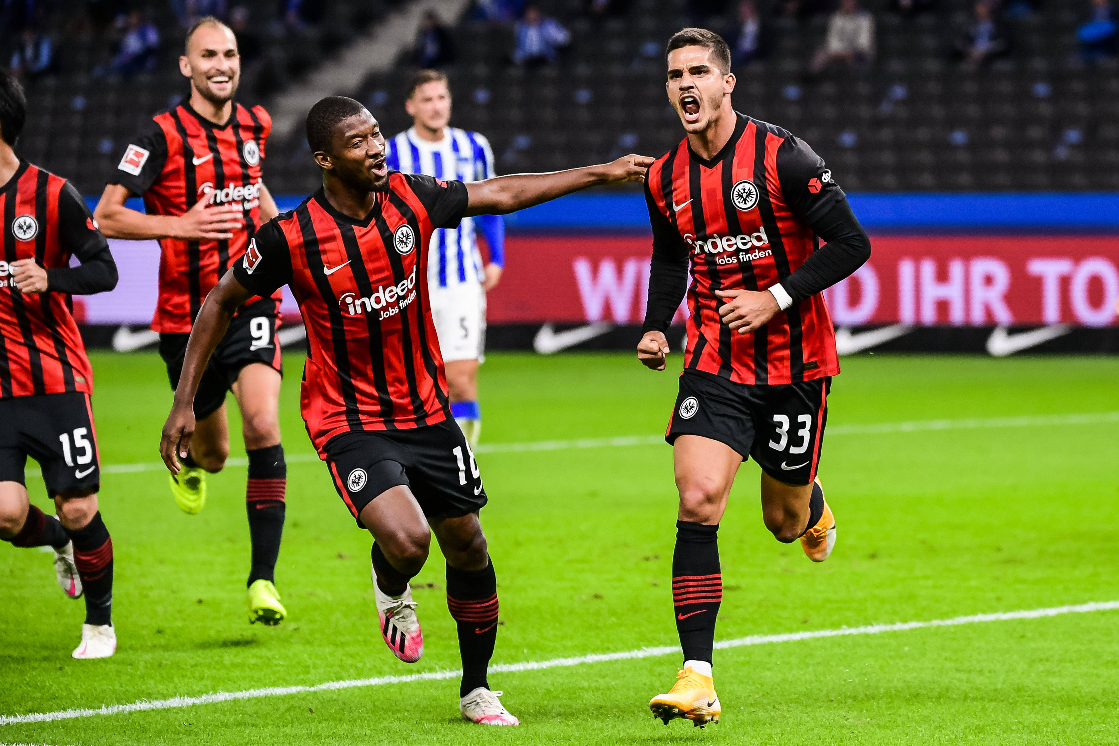 西汉姆发布备战花絮，国际比赛日战术微调，德国杯任务艰巨，细节决定成败(西蒙尼为什么叫匪帅)