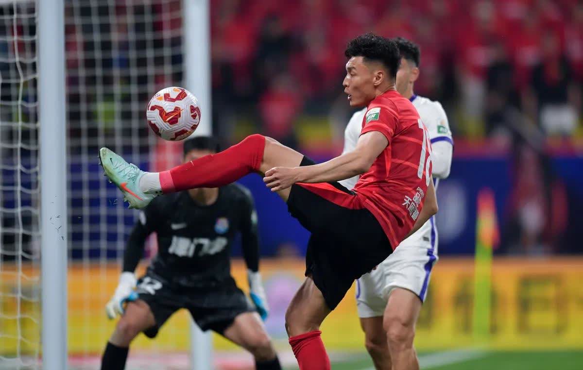 成都蓉城训练开放日,国际比赛日主帅复盘引欢呼,NBA总决赛在即,轮换策略成焦点的简单介绍 成都蓉城训练开放日,国际比赛日主帅复盘引欢呼,NBA总决赛在即,轮换策略成焦点的简单介绍