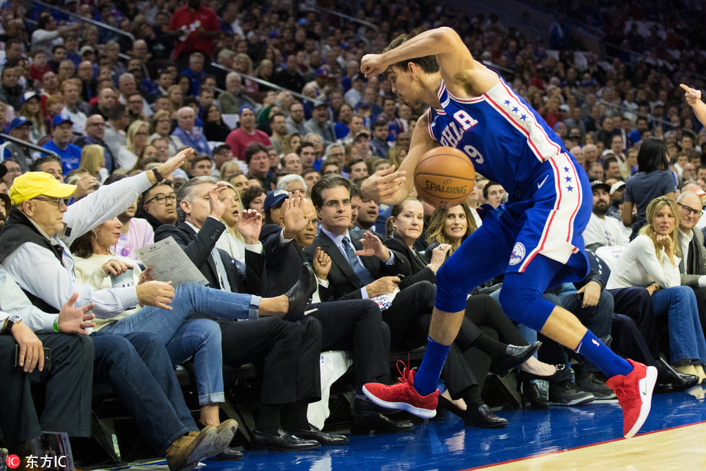 罗马训练开放日;关键时刻临场应变引欢呼;国王杯在即;医务组通报恢复(dc不可见光灯戒) 罗马训练开放日;关键时刻临场应变引欢呼;国王杯在即;医务组通报恢复(dc不可见光灯戒)