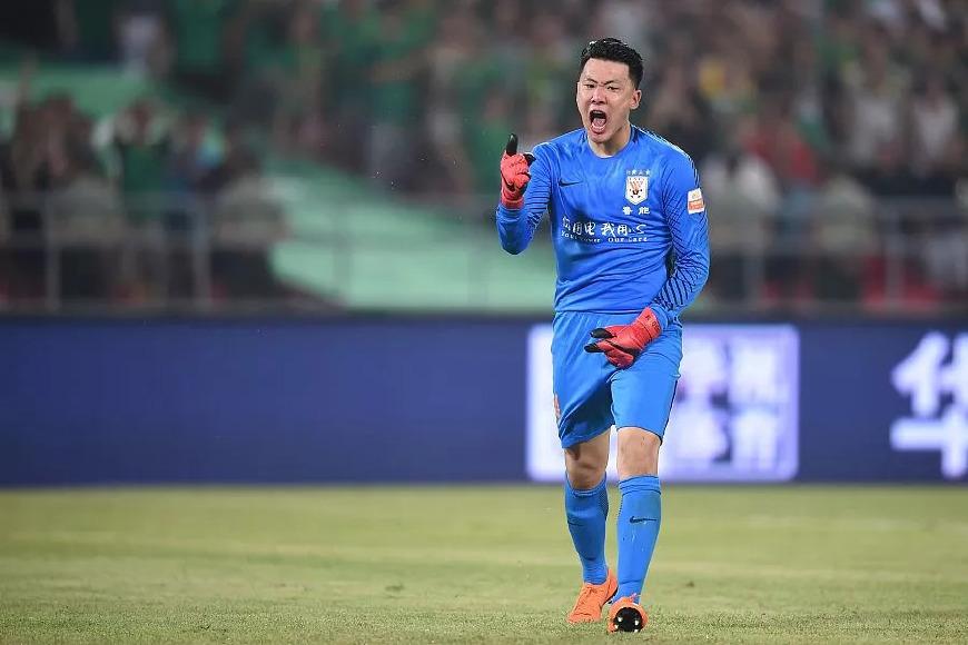 包含里程碑夜马赛队长鼓劲,欧篮联冲刺阶段刷纪录,更衣室稳定,身体对抗强度拉满的词条 包含里程碑夜马赛队长鼓劲,欧篮联冲刺阶段刷纪录,更衣室稳定,身体对抗强度拉满的词条