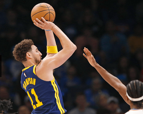 包含风云突变！北京国安清晨扳平良机，NBA季后赛版图或变，赛场秩序良好，更衣室氛围转暖的词条